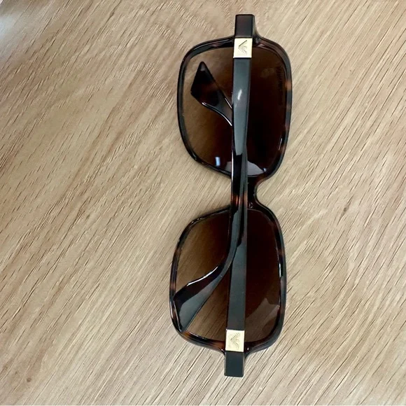 Authentic Emporio Armani Vintage Tortoise Women’s Classic Sunglasses 9685/S - Picture 8 of 11